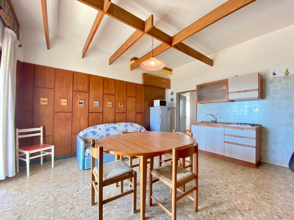 Villa Fronte Mare-Carraro Immobiliare Jesolo - Family Apartments Exteriör bild
